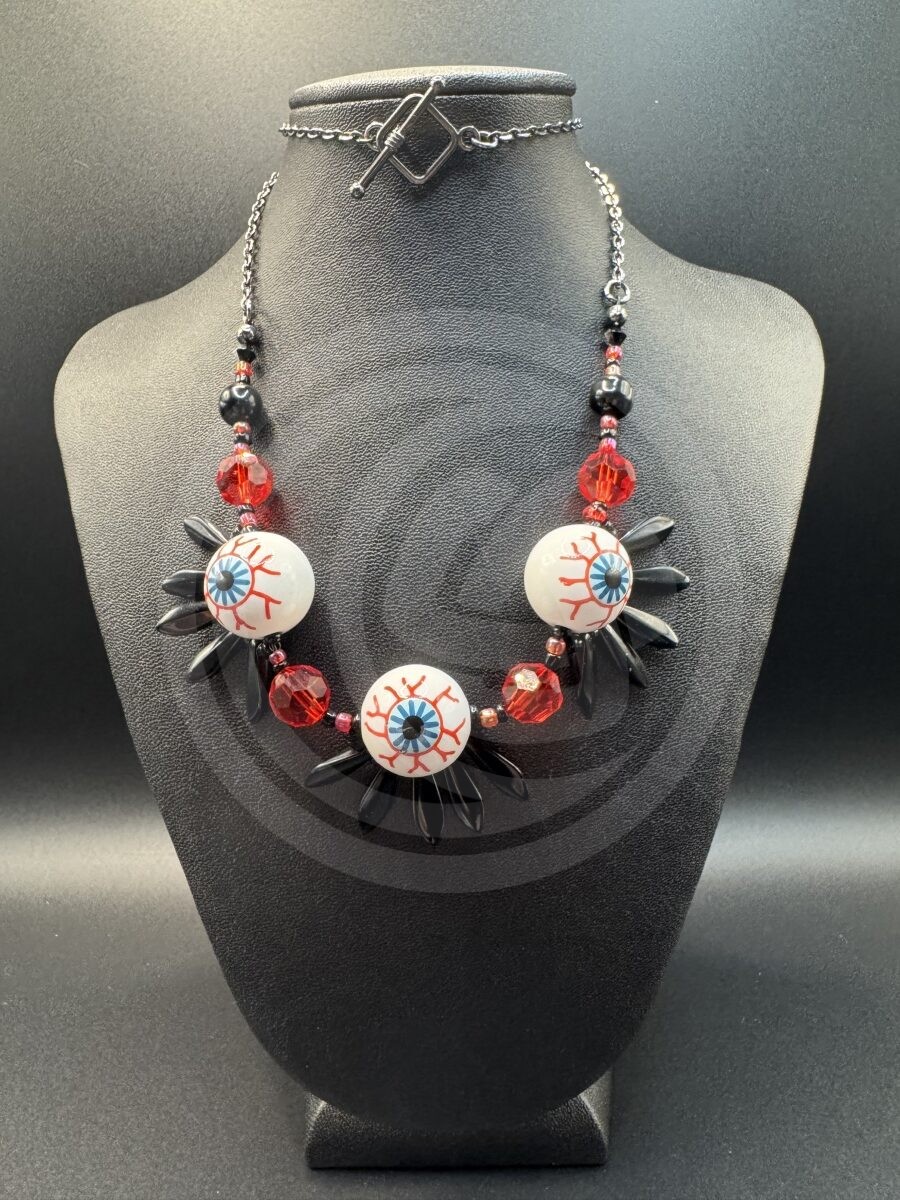 Eye See You Necklace and Earrings Set - Image 6