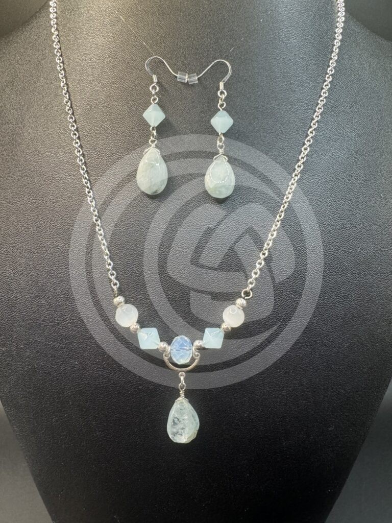 "Debbie" Necklace and Earrings Set - Aquamarine
