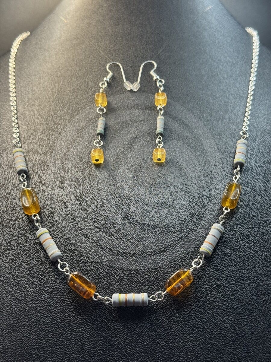 Resist Necklace and Earrings Set I