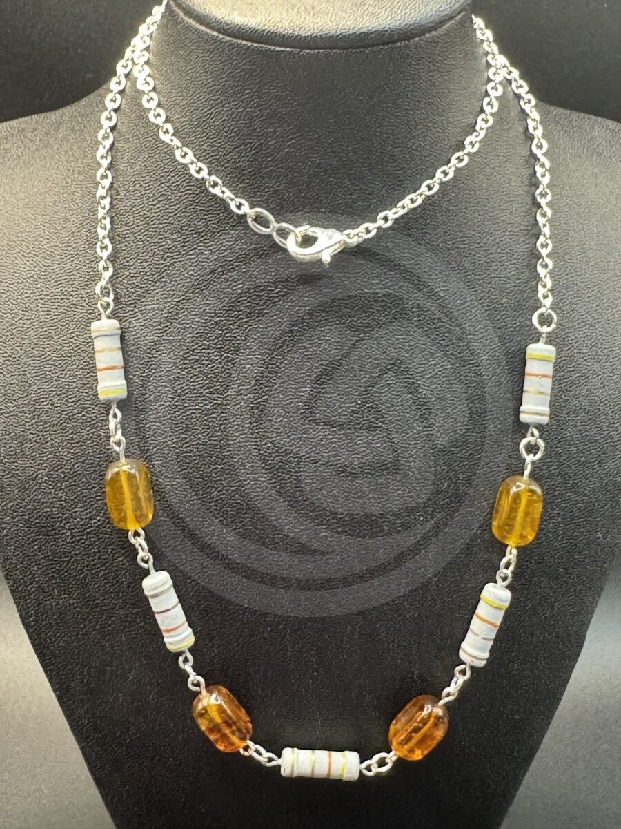 Resist Necklace and Earrings Set I - Image 3