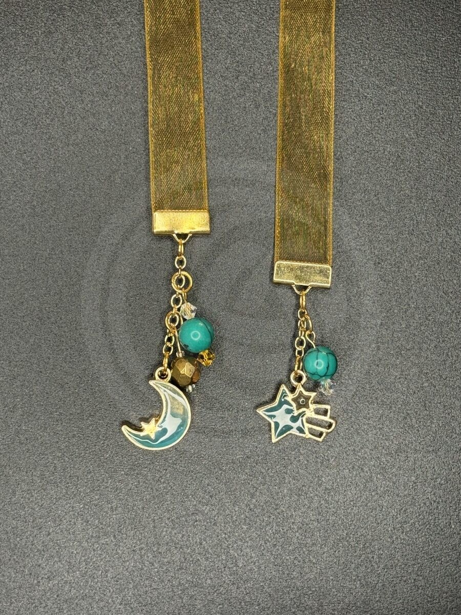 "Shoot the Moon II" Large Bookribbon - Howlite