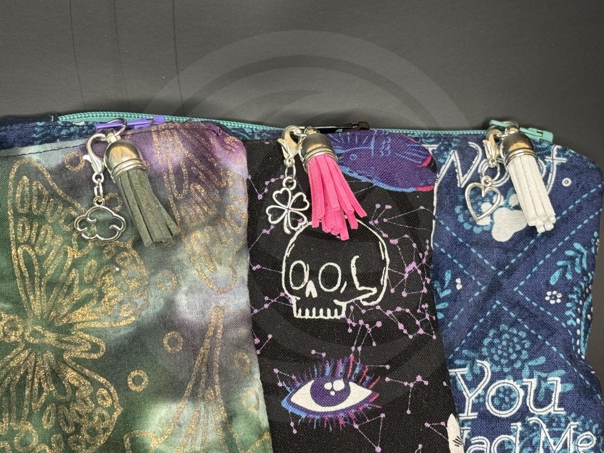 Zipper Pouch